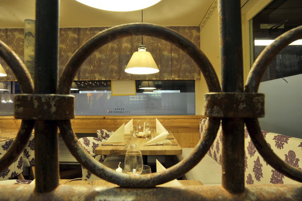 Hotel Blumenstein Self-Check In Фрауэнфельд Экстерьер фото